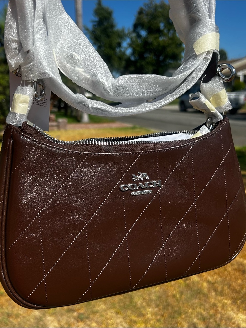 NWT Coach Teri shoulder bag with quilting in Maple